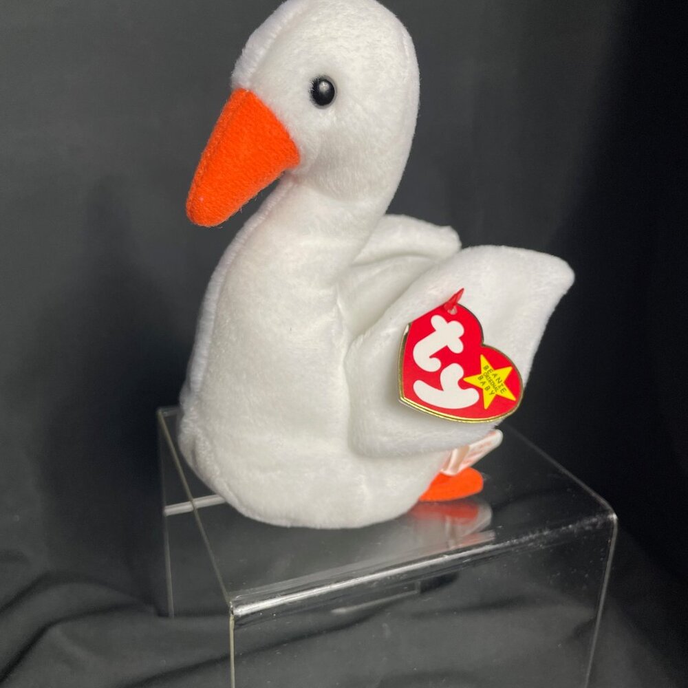 RARE TY ORIGINAL BEANIE BABY GRACIE THE SWAN 1996 RETIRED W/ORIGINAL TAG